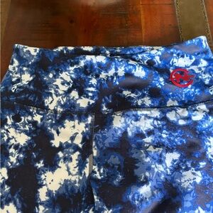 Three pairs yoga pants all in great condition